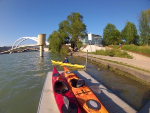 Embarcadère du club au bord du Rhône