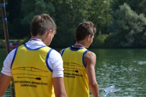 Maxence et Loris après leur victoire en K4