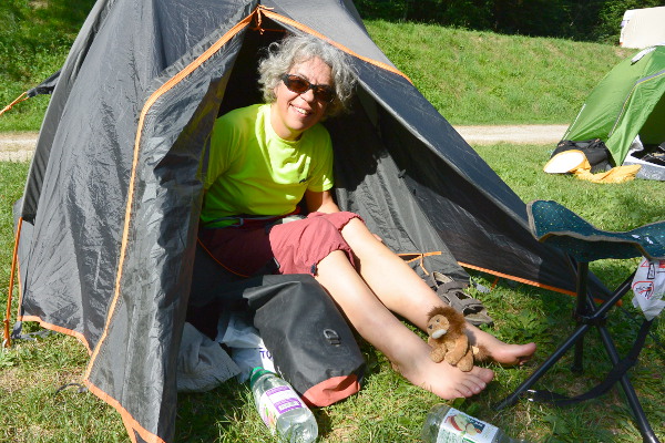 020-La Loue-04 juillet 09h36-Montgesoye-camping aire natuelle municipale-tentes-Cathy-cékalomi